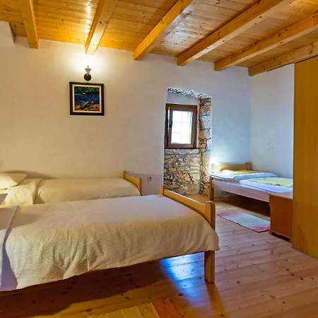 Mariva In Modrusani Žminj